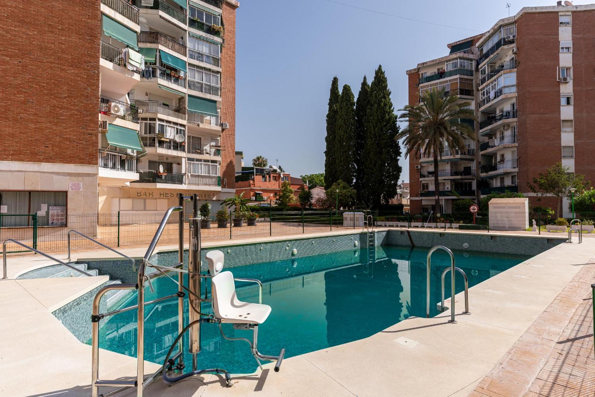 Monko Las Estrellas Torremolinos Extérieur photo